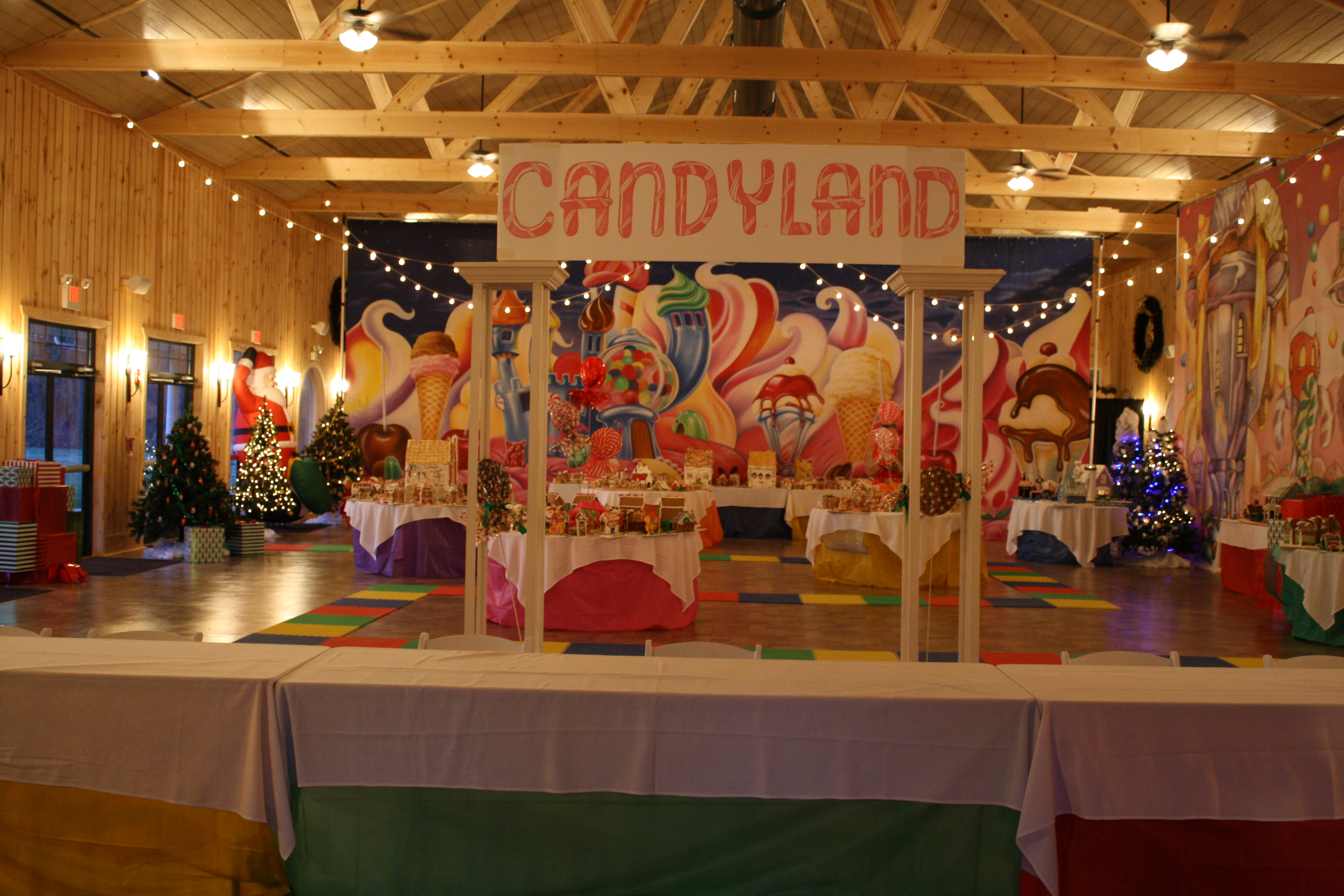 CandyLand at WTIC 96.5FM 